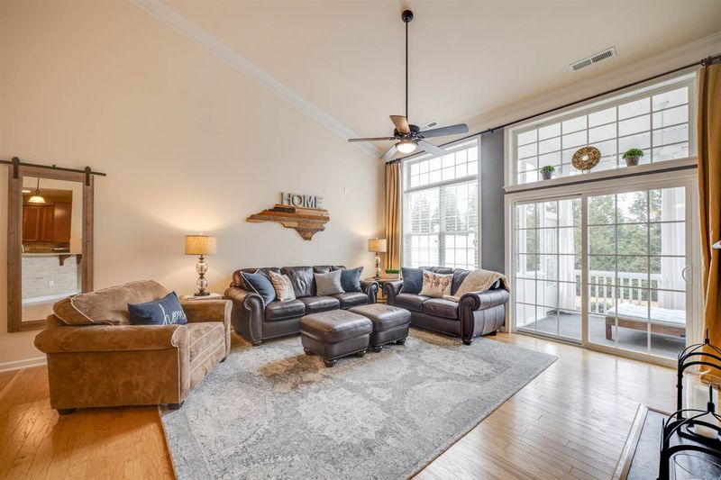 404 Fly Bridge Dr, Cary, NC 27519