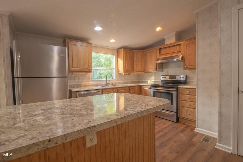 404 Fox Ridge Rd, Louisburg, NC 27549