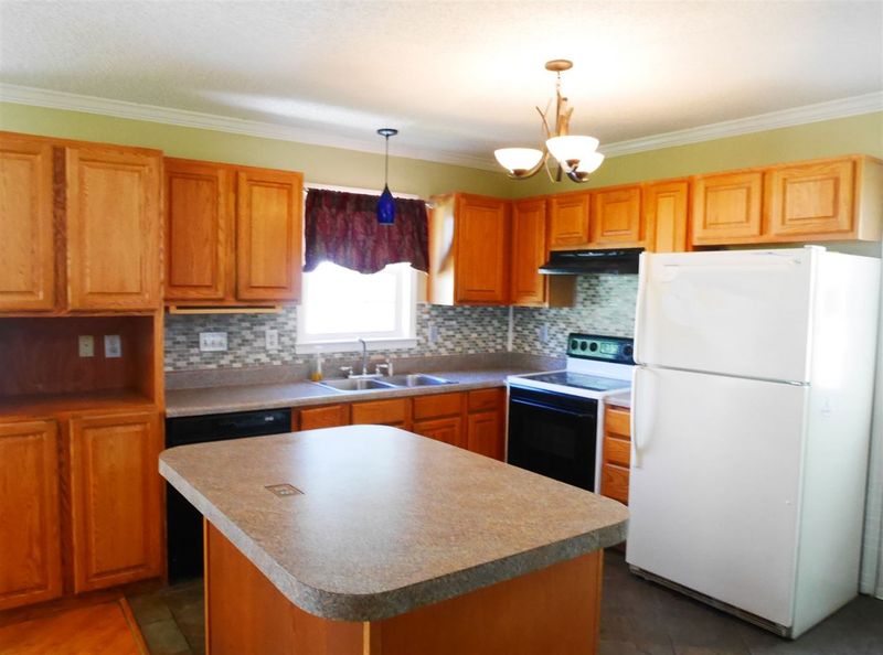 404 Gem Dr, Knightdale, NC 27545