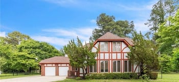 404 Gleneagles Ct, Fayetteville, NC 28311