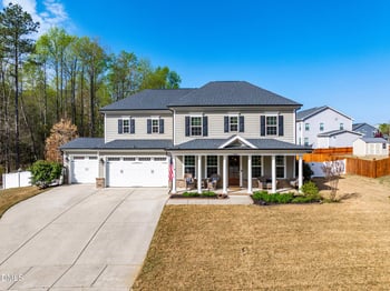 404 Glenville Lake Dr, Fuquay Varina, NC 27526