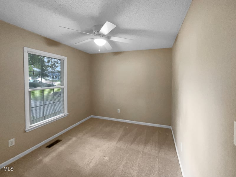 404 Helleri Ct, Wendell, NC 27591