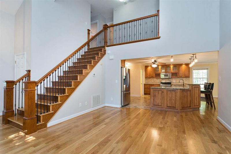404 Hidden Cellars Dr, Holly Springs, NC 27540