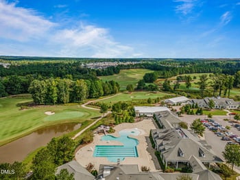 404 Honeyridge Ln, Holly Springs, NC 27540