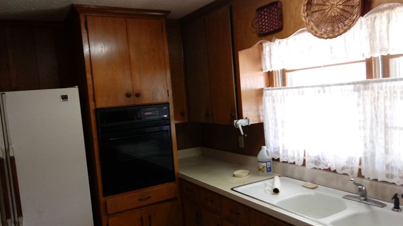 404 E K St, Erwin, NC 28339