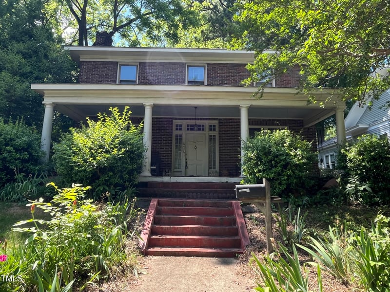 404 Kinsey St, Raleigh, NC 27603