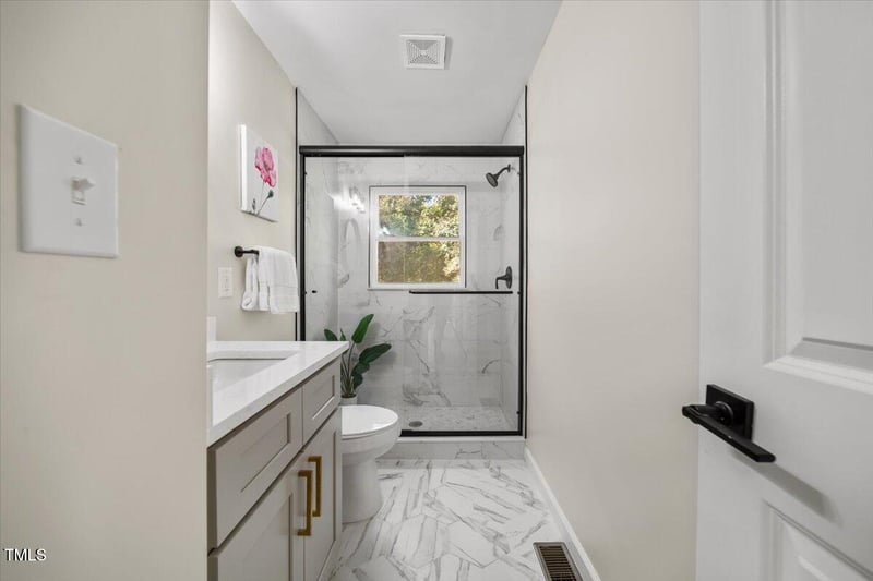 404 Lansing St, Raleigh, NC 27610
