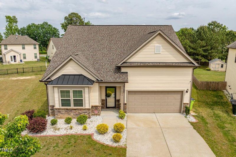 404 Lily Pad Ct, Zebulon, NC 27597