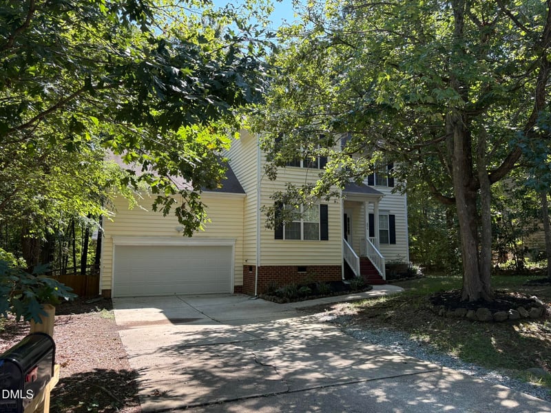 404 Patriot Pl, Hillsborough, NC 27278
