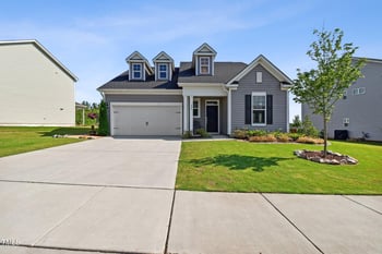 404 Porterfield Dr, Youngsville, NC 27596