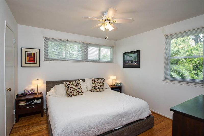 404 Quail Dr, Raleigh, NC 27604
