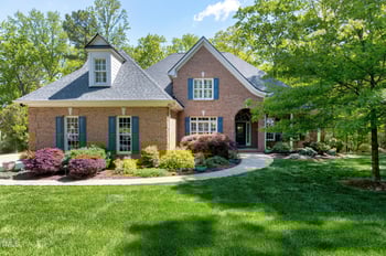 404 Settlecroft Ln, Holly Springs, NC 27540