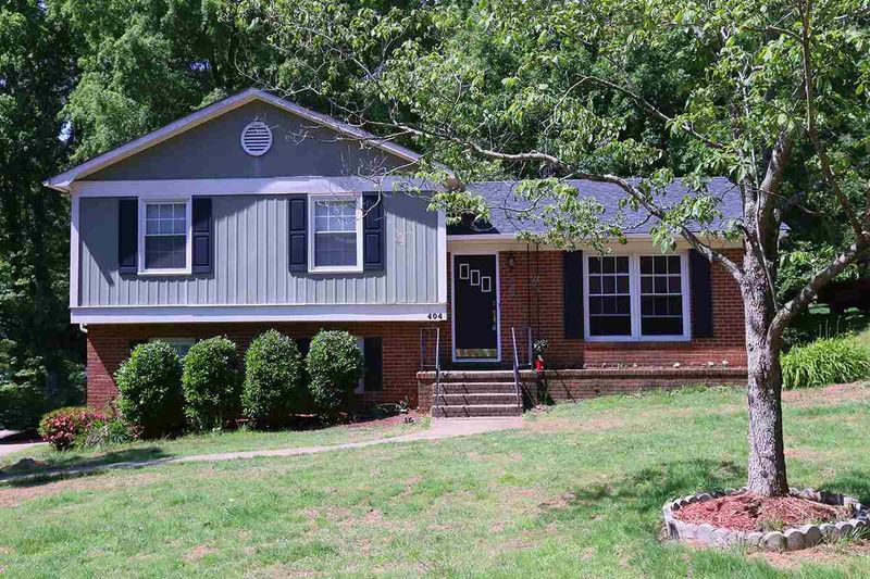 404 Seven Oaks Rd, Durham, NC 27704