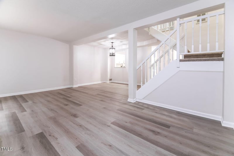 404 Shannonford Ct, Wake Forest, NC 27587