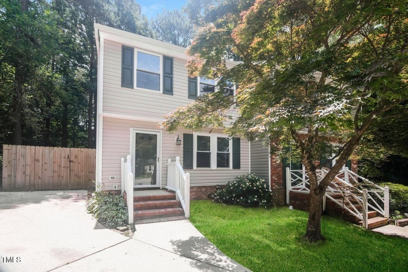 404 Shannonford Ct, Wake Forest, NC 27587
