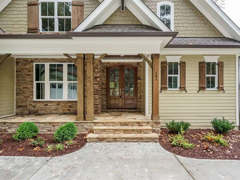 404 Stacy St, Raleigh, NC 27607