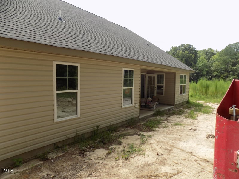404 Tanglewood Dr, Louisburg, NC 27549