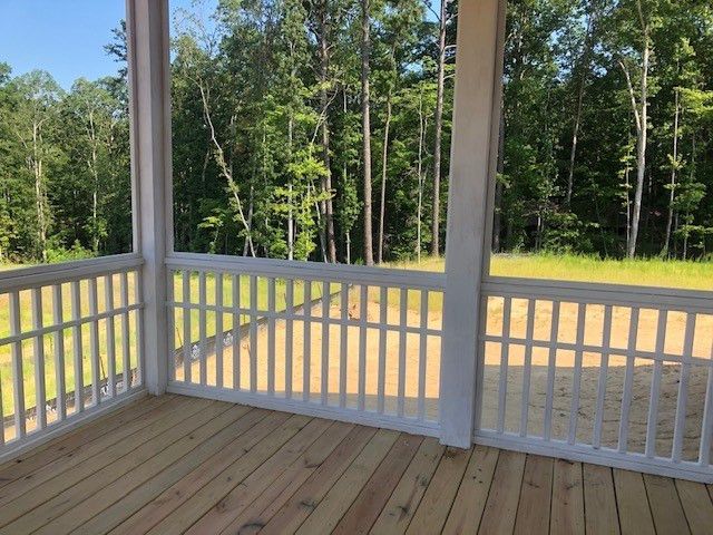 404 Tintern Ln, Apex, NC 27502