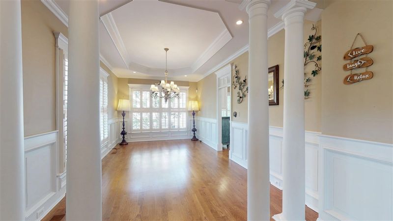 404 Troycott Pl, Cary, NC 27519
