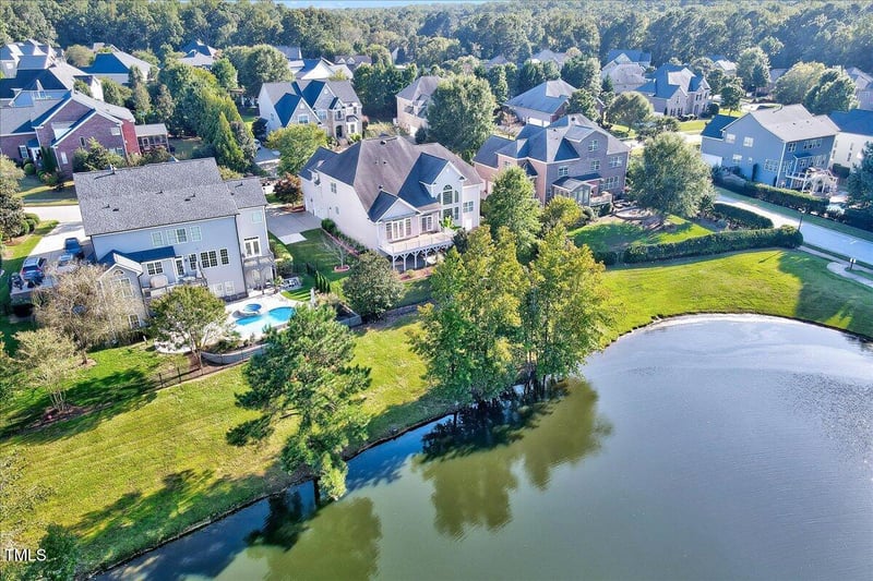 404 Vintage Hill Cir, Apex, NC 27539
