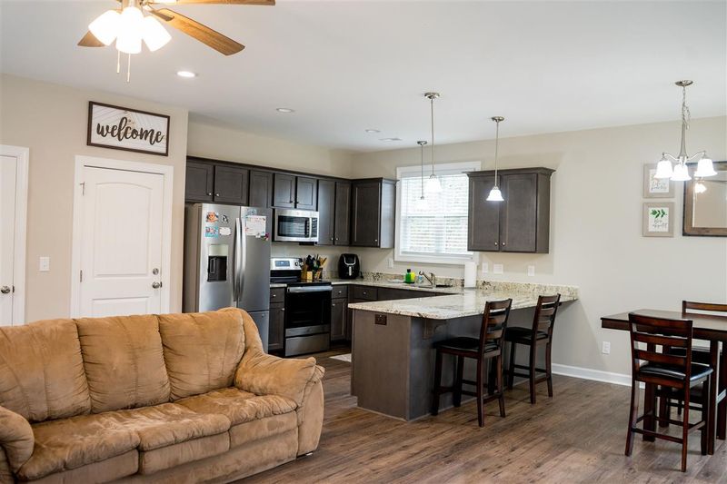 404 Washington St, Clayton, NC 27520