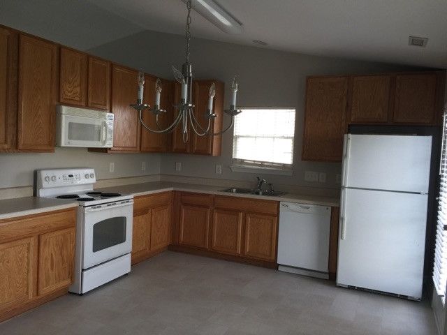 404 Weeping Willow Dr, Durham, NC 27704