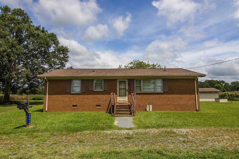 4041 Brogden Rd, Smithfield, NC 27577