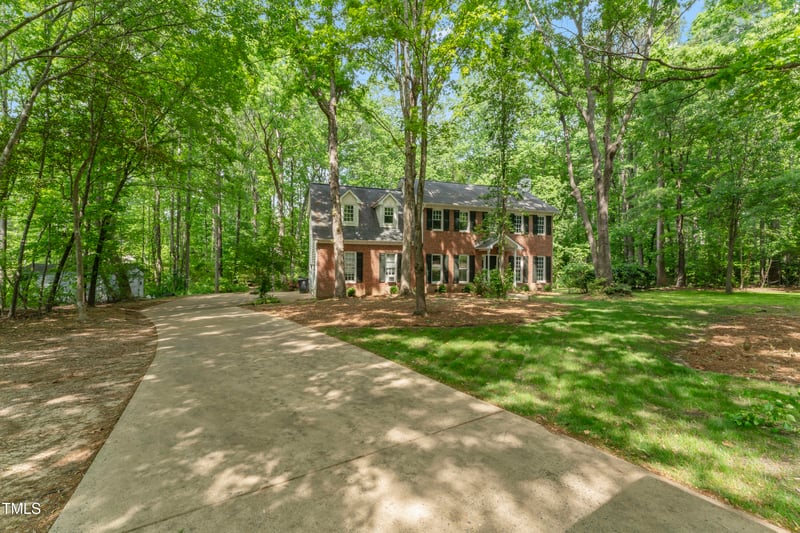 4041 Brook Cross Dr, Apex, NC 27539