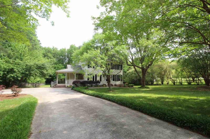 4041 Medlin Ave, Wake Forest, NC 27587