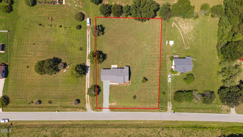4042 Obra Rd, Graham, NC 27253