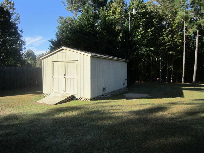 4043 Bruce Garner Rd, Franklinton, NC 27525