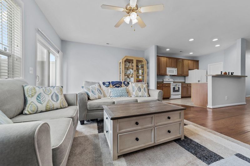 4043 Comrie Ln, Burlington, NC 27215