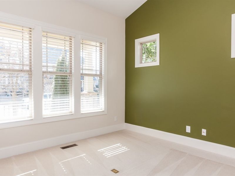4045 Franks Creek Dr, Cary, NC 27518