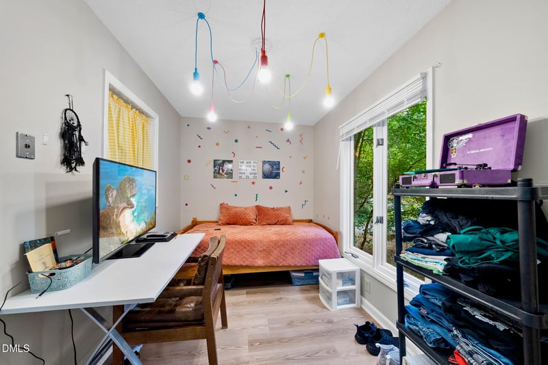 4046-4050 Arckelton Dr, Raleigh, NC 27612