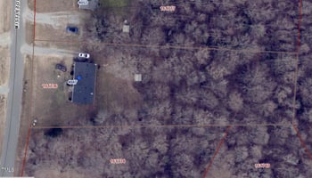 4047 Mistletoe Dr, Burlington, NC 27217