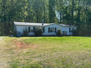 4047 Mistletoe Dr, Burlington, NC 27217