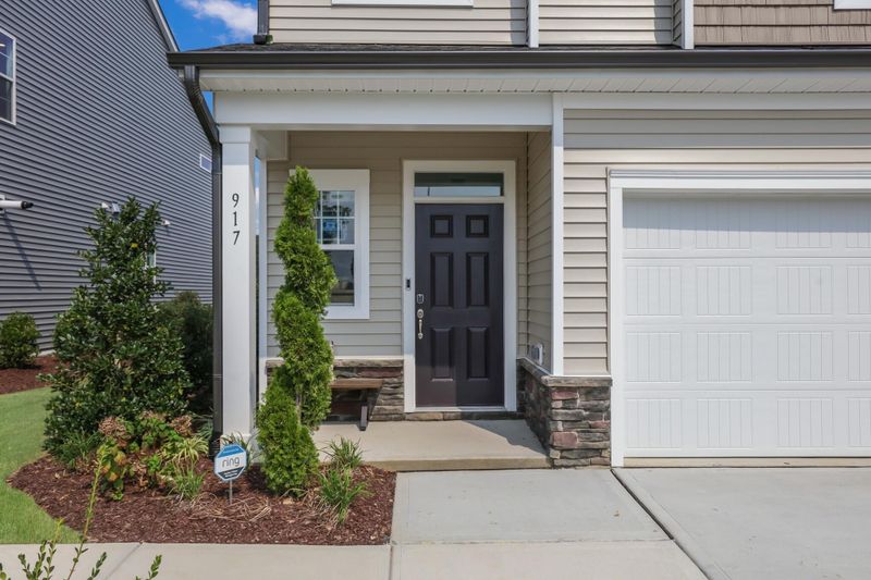 4048 Whitney Peak Dr, Raleigh, NC 27616