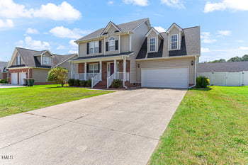 4048 William Bill Luther Dr, Hope Mills, NC 28348