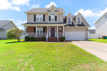 4048 William Bill Luther Dr, Hope Mills, NC 28348