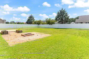 4048 William Bill Luther Dr, Hope Mills, NC 28348