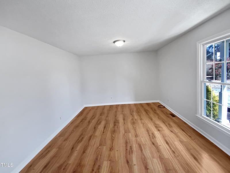 405 3rd Ave, Knightdale, NC 27545
