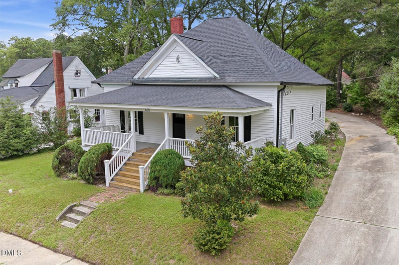 405 Academy St, Fuquay Varina, NC 27526