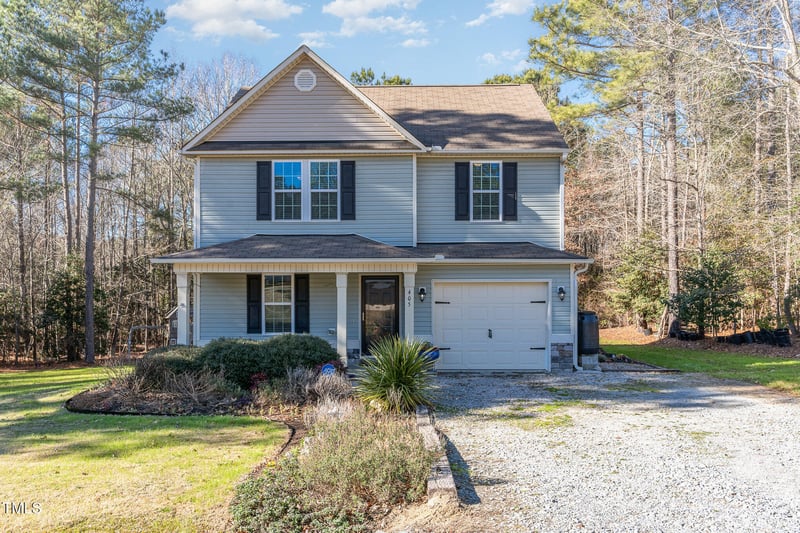 405 Barewood Dr, Four Oaks, NC 27524