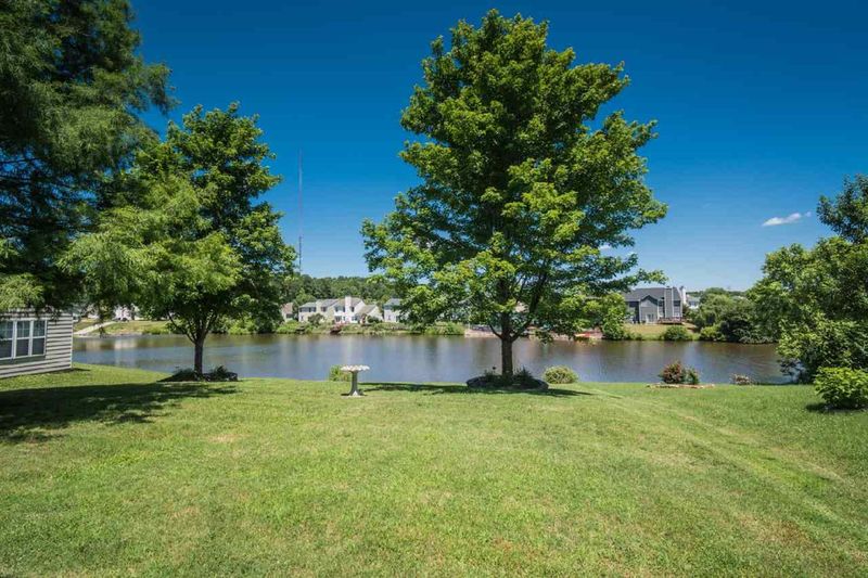 405 Bellmeade Bay Dr, Durham, NC 27703