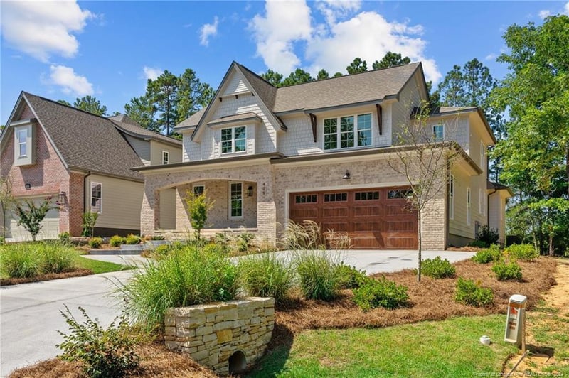 405 Bridgewater Dr, Sanford, NC 27330