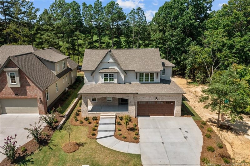 405 Bridgewater Dr, Sanford, NC 27330
