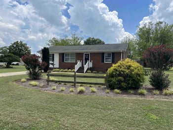 405 C St, Erwin, NC 28334