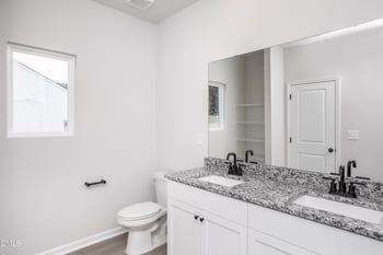 405 Chedworth Dr, Angier, NC 27501