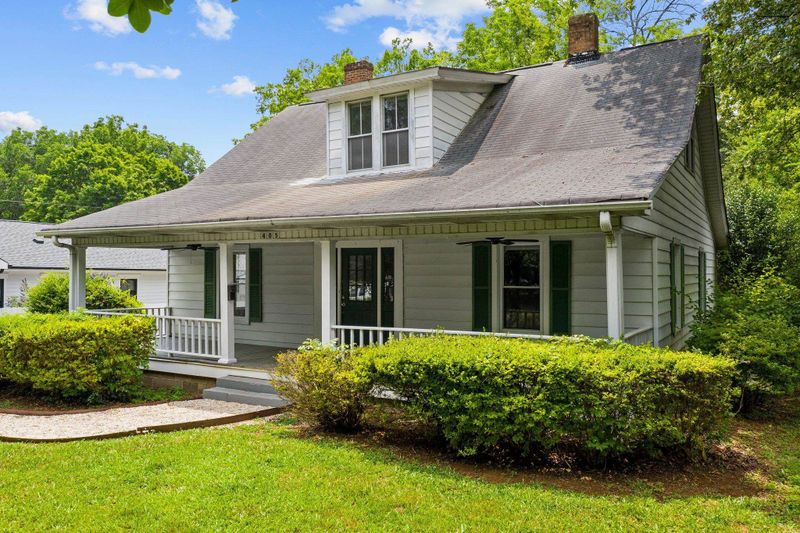 405 N Churton St, Hillsborough, NC 27278
