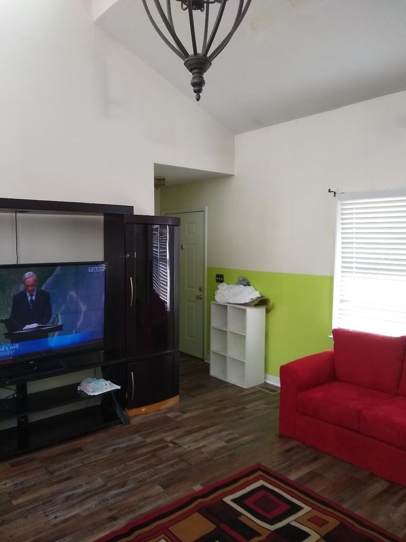 405 Circle Dr, Angier, NC 27501